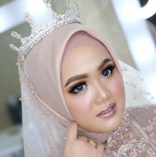 Indonesian brides